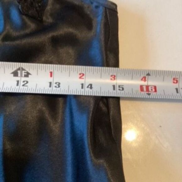 Victoria Secret Pink Embroidered Babydoll Nightgown sexy Lingerie Sheer 34 C - Picture 4 of 8